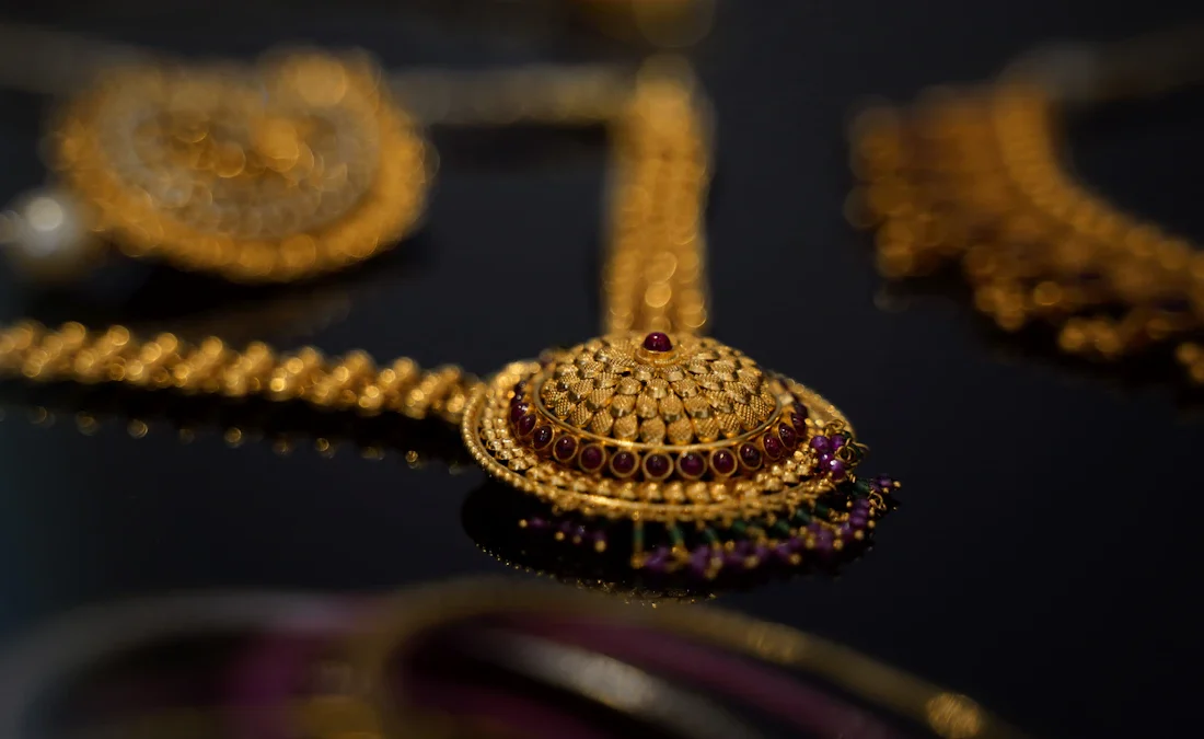 Shriram Finance Q2 Profit Jumps, Gold Loan Stress Rises