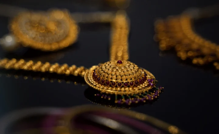 Shriram Finance Q2 Profit Jumps, Gold Loan Stress Rises